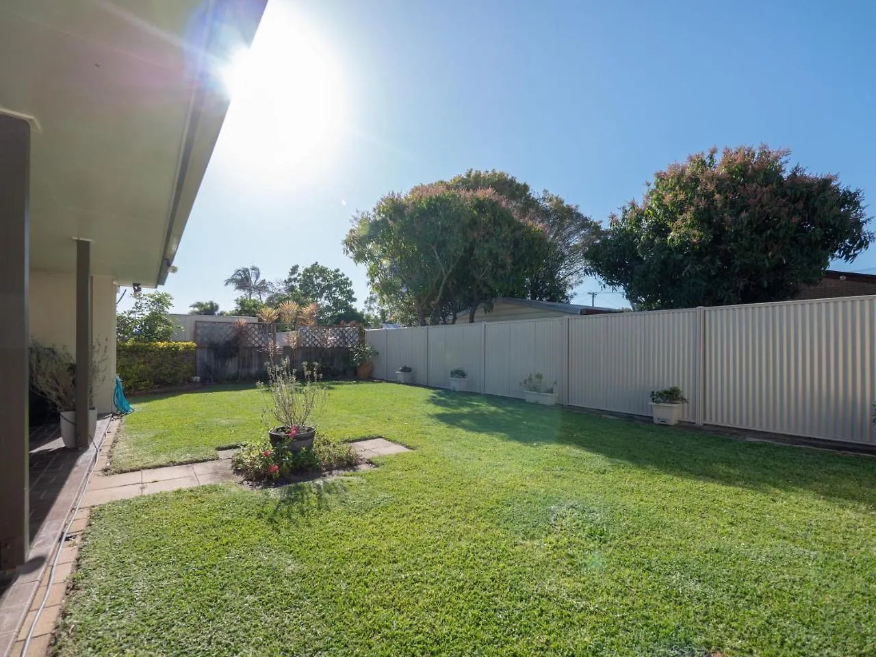 Michael Street 39 Golden Beach Caloundra 0*,  Australia